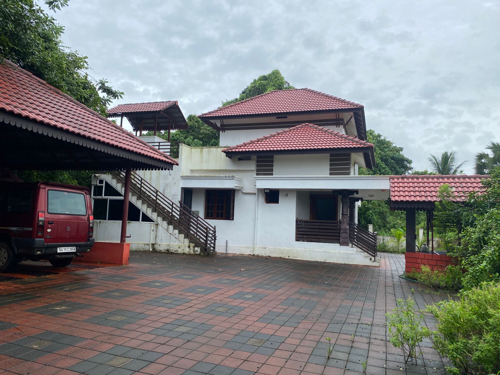 WhatsApp Image 2025-07-27 at 09.52.34 (1)